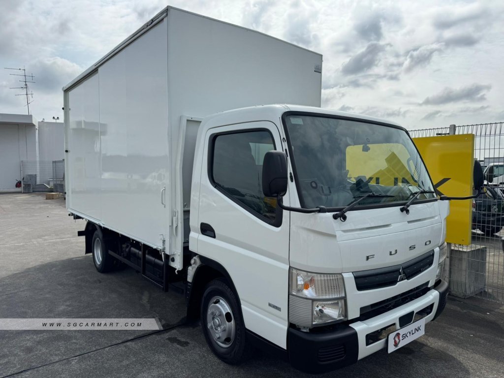 KYC V7 Electric Van -Photo 1