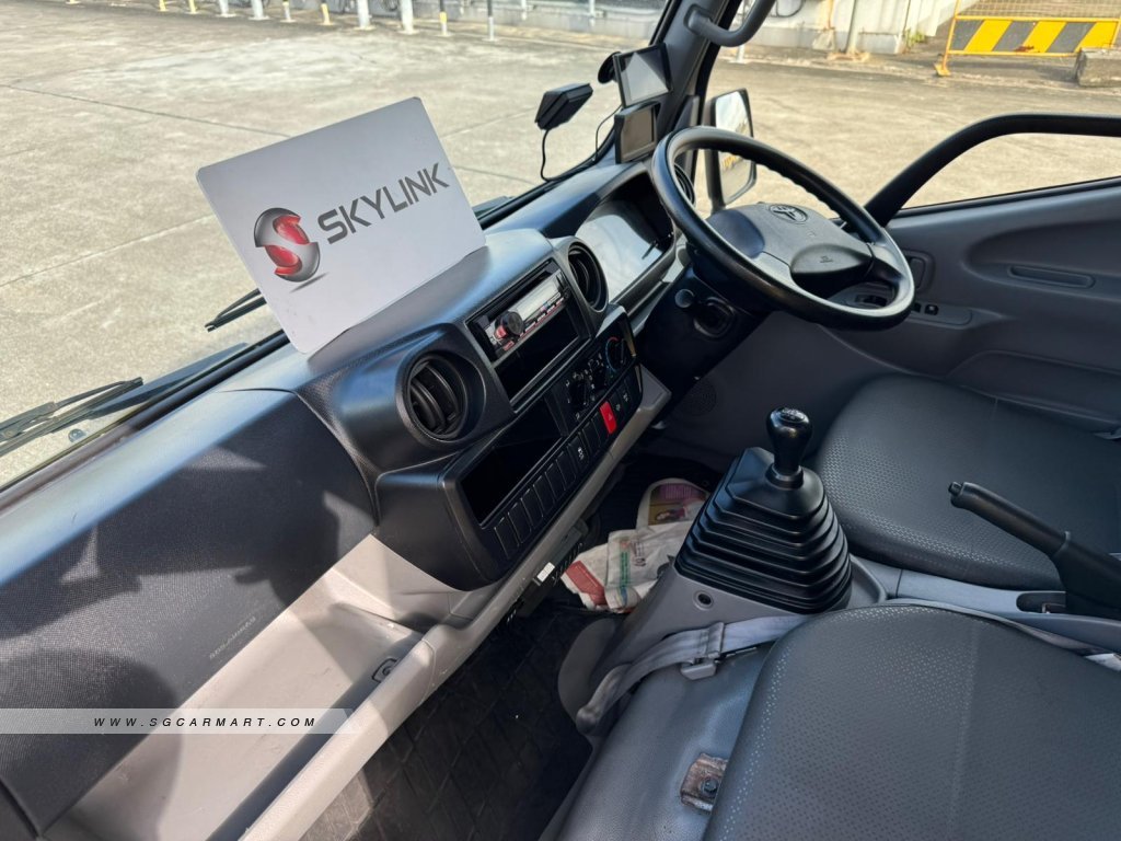 KYC V7 Electric Van -Photo 6