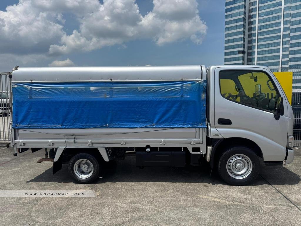 Toyota Dyna 150 3.0M - Photo 2