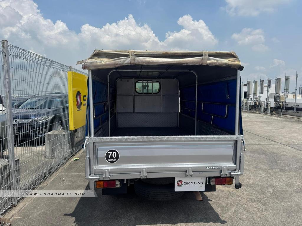 Toyota Dyna 150 3.0M - Photo 4