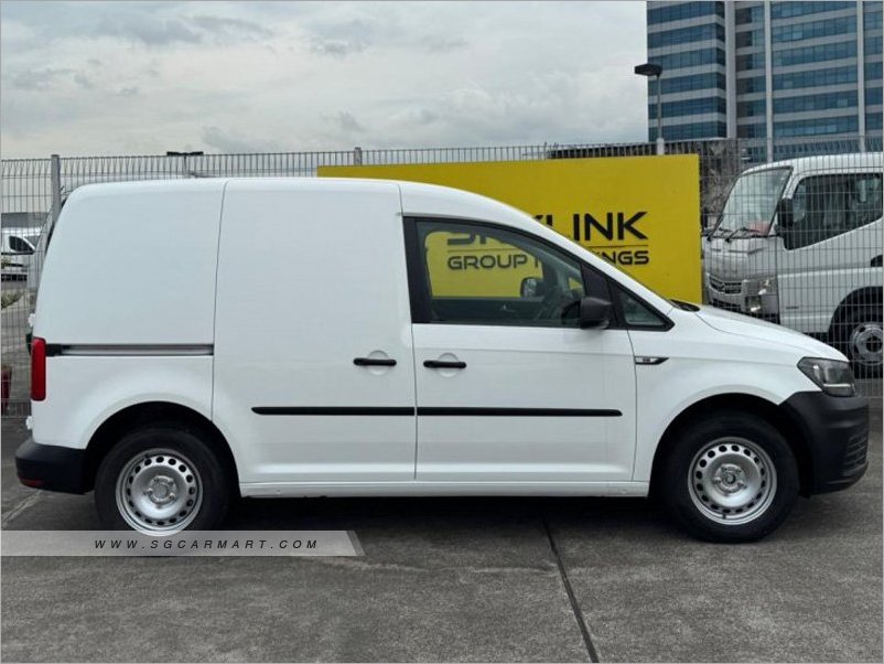 Volkswagen Caddy 2.0A TDI - Photo 2